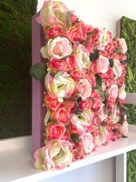 Tablou capete trandafiri artificiali roz - 40x40 cm